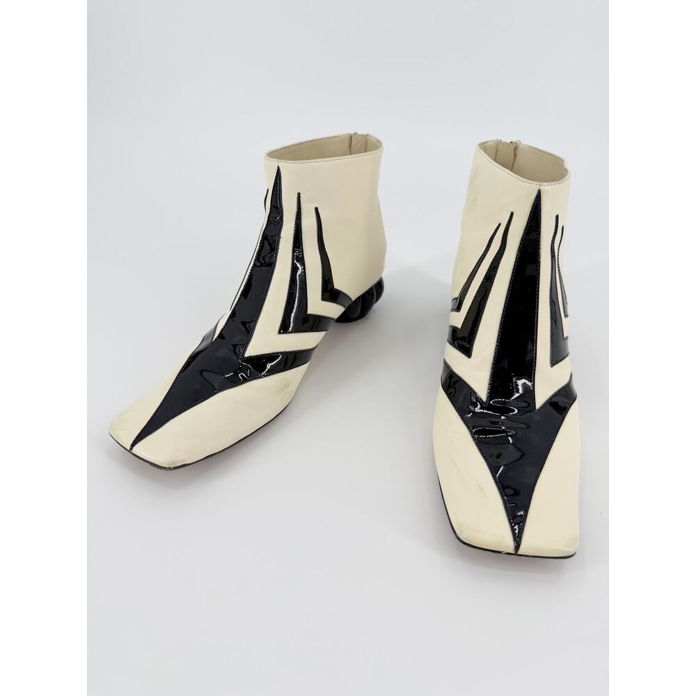 Chanel Ankle Boots Black Ivory Patent Leather Square Toe Heritage 37 2012 Runway - Picture 11 of 11